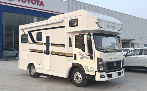 26.98万 重汽豪沃轻卡房车