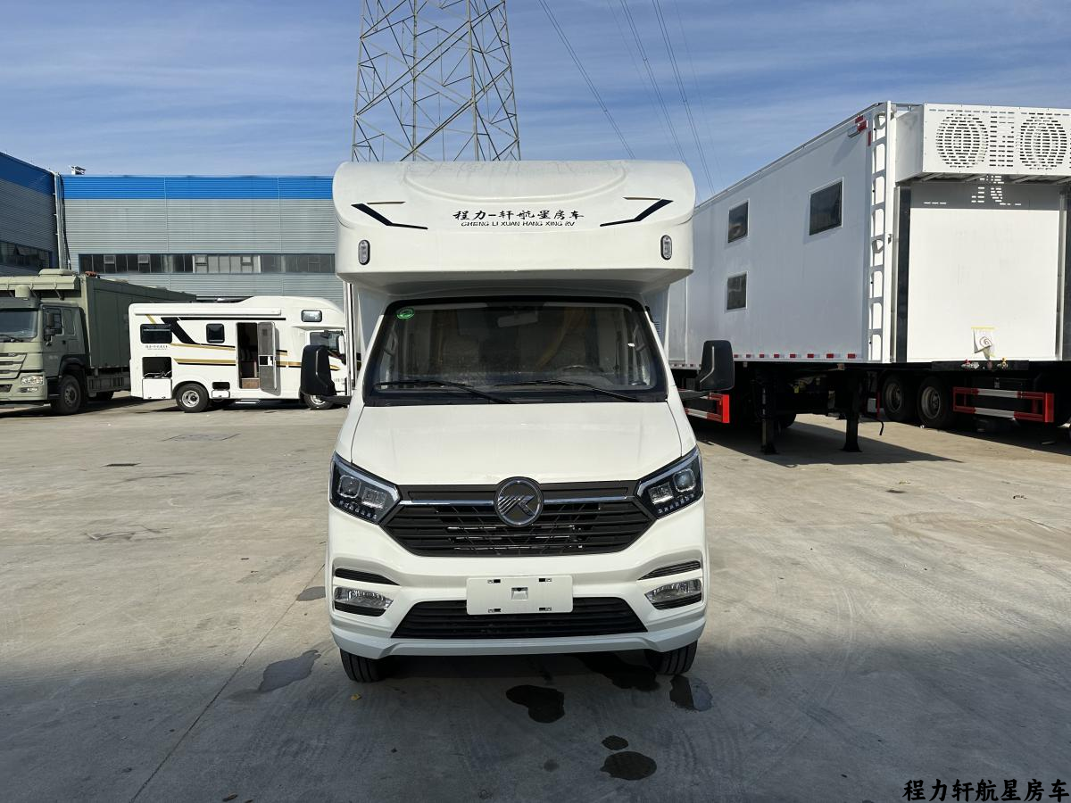 15.98万 凯马C型亲民房车 豪华版图片